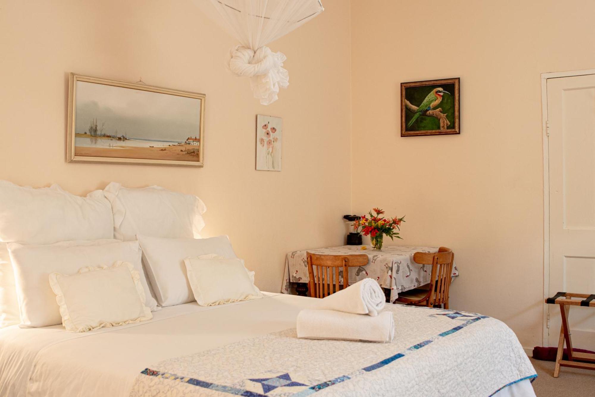4 Rothman Street B&B กราฟฟ์-เรเน็ต ภายนอก รูปภาพ