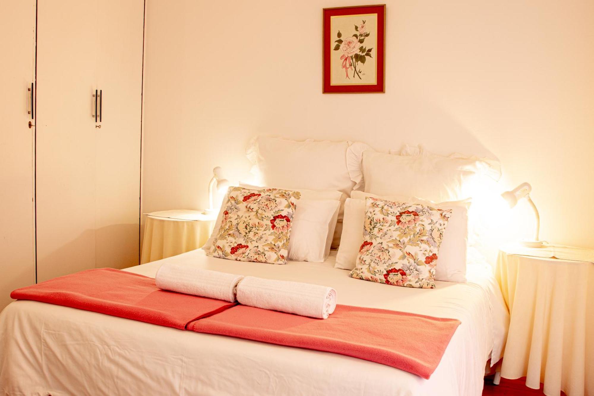 4 Rothman Street B&B กราฟฟ์-เรเน็ต ภายนอก รูปภาพ