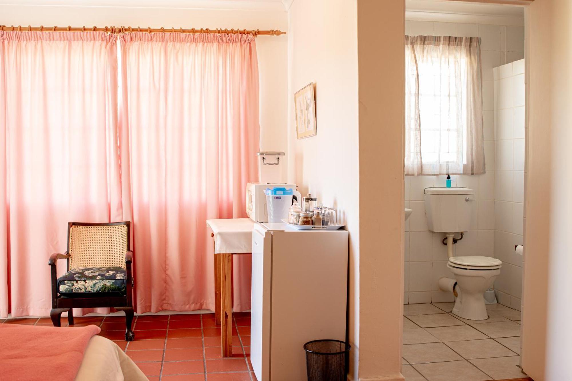 4 Rothman Street B&B กราฟฟ์-เรเน็ต ภายนอก รูปภาพ
