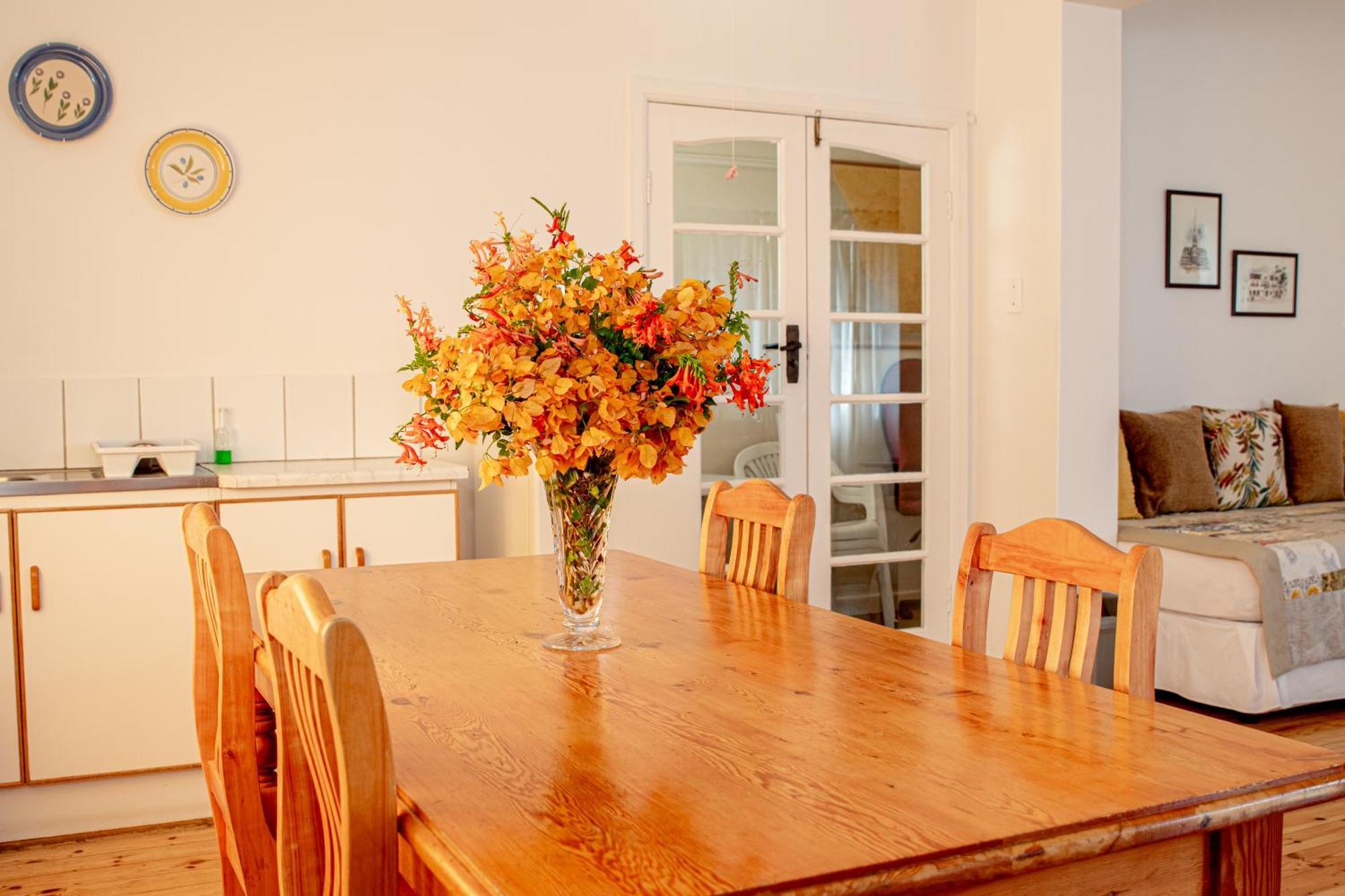 4 Rothman Street B&B กราฟฟ์-เรเน็ต ภายนอก รูปภาพ