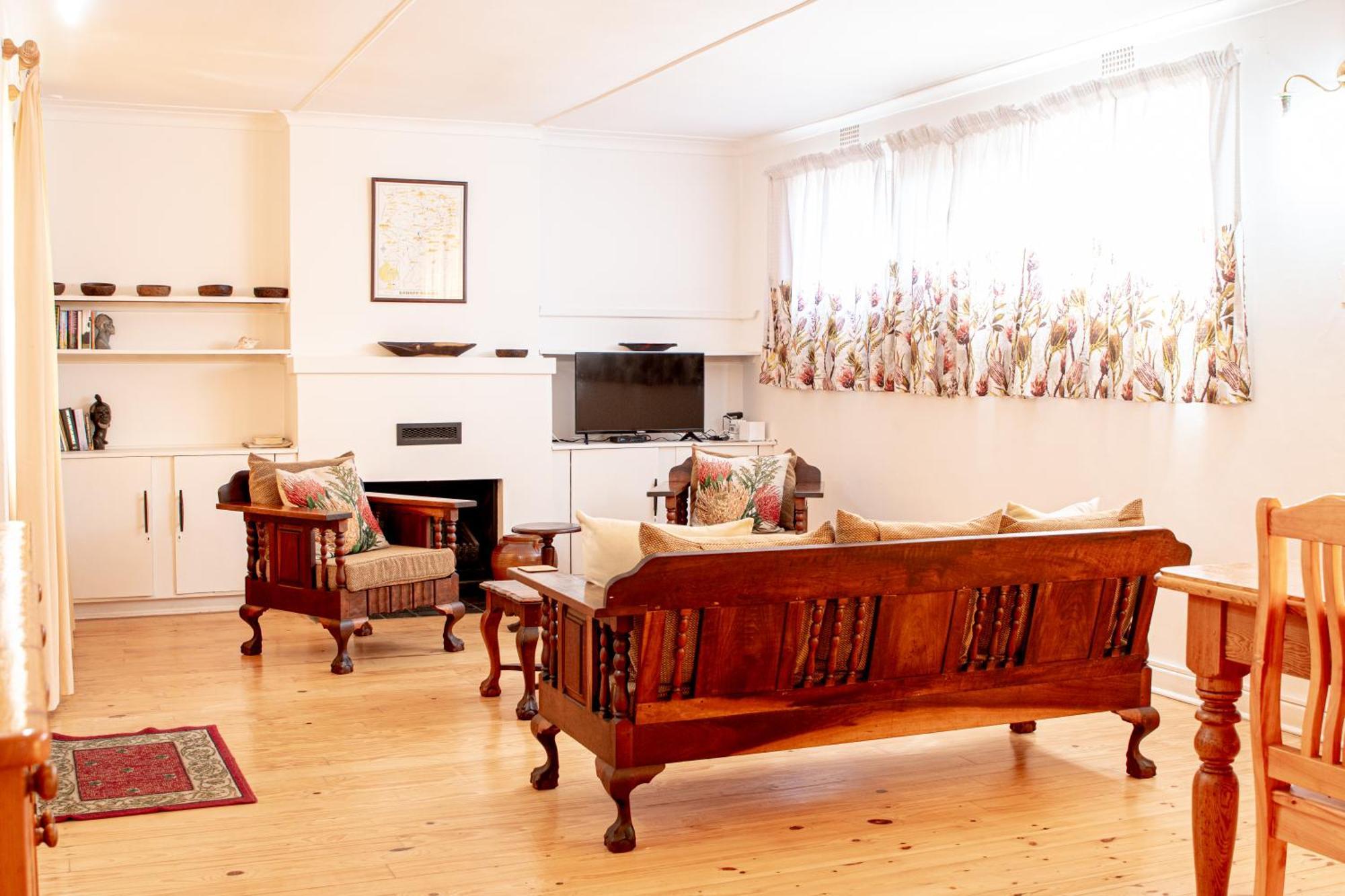 4 Rothman Street B&B กราฟฟ์-เรเน็ต ภายนอก รูปภาพ