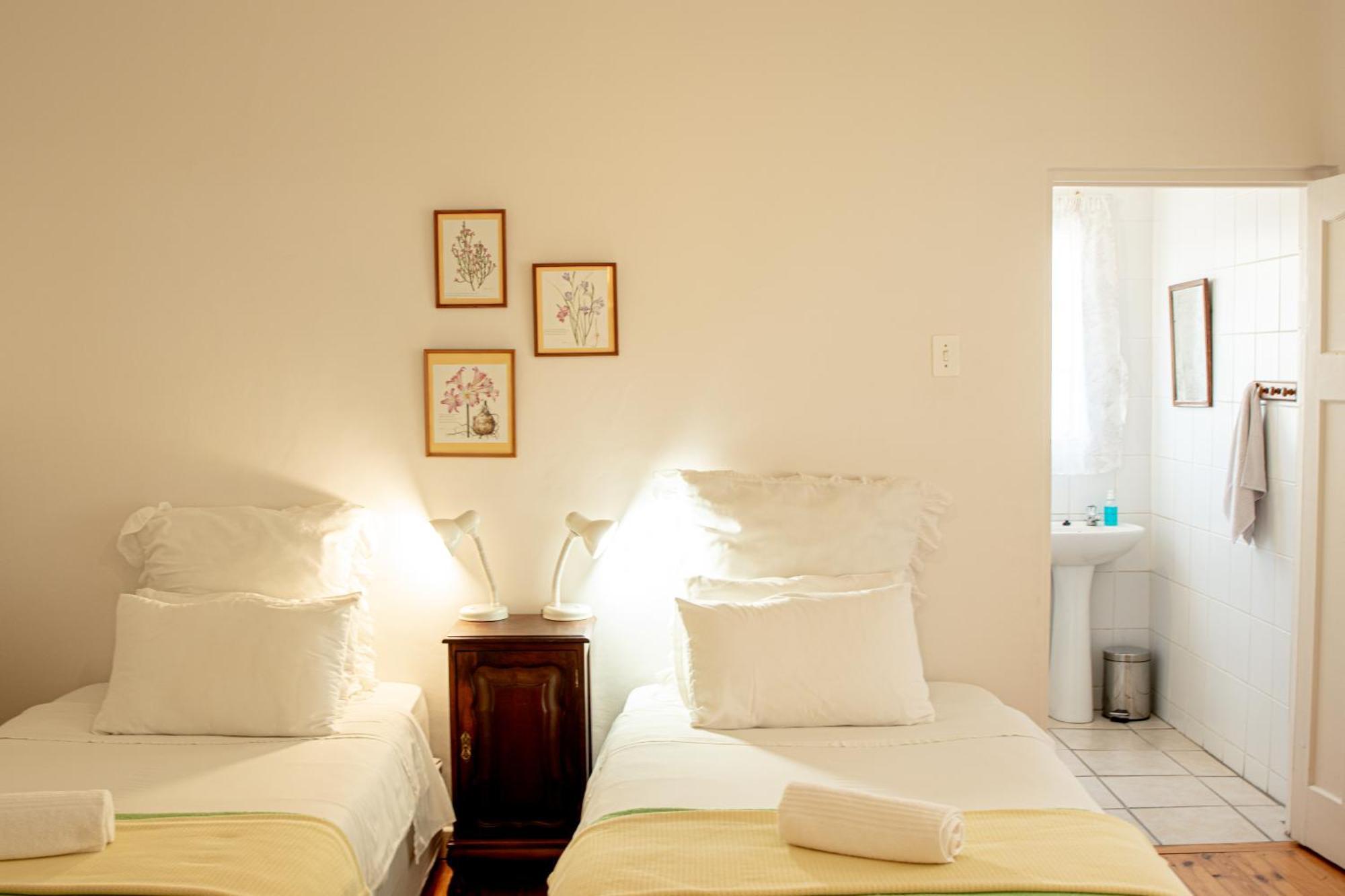 4 Rothman Street B&B กราฟฟ์-เรเน็ต ภายนอก รูปภาพ