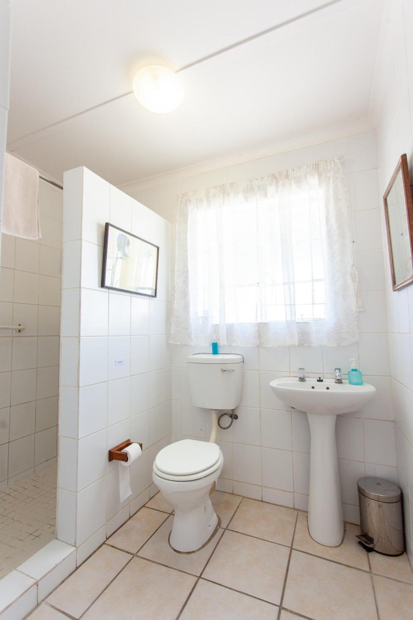 4 Rothman Street B&B กราฟฟ์-เรเน็ต ภายนอก รูปภาพ